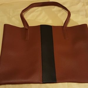 Vince Camuto Tote